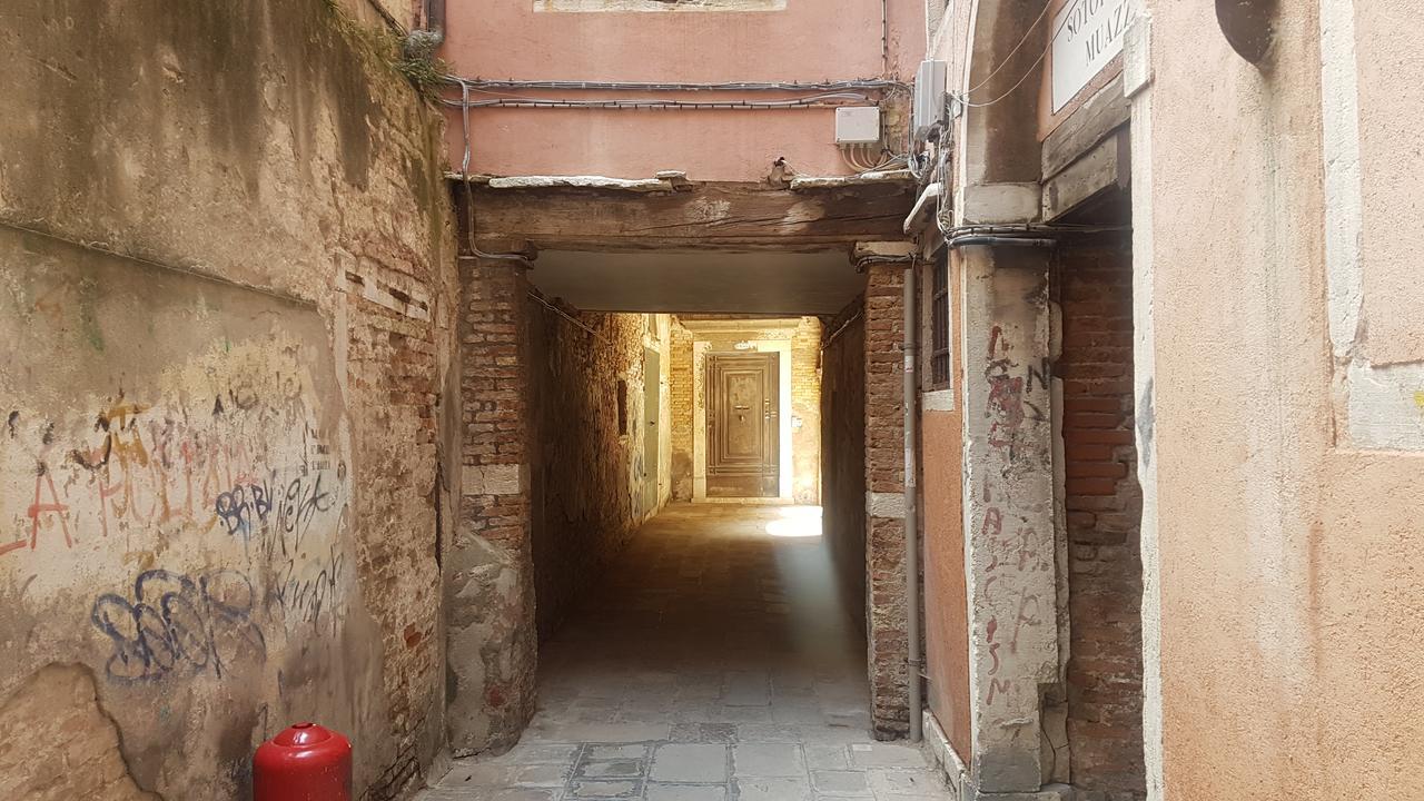 Corte Sconta Mini-Loft Venice Luaran gambar
